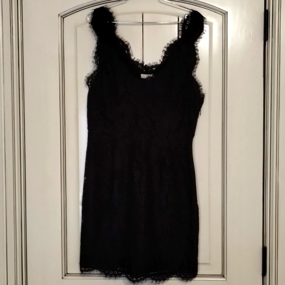 Joie Black Lace Overlay Dress Eyelash Fringe Size Small - Picture 1 of 11